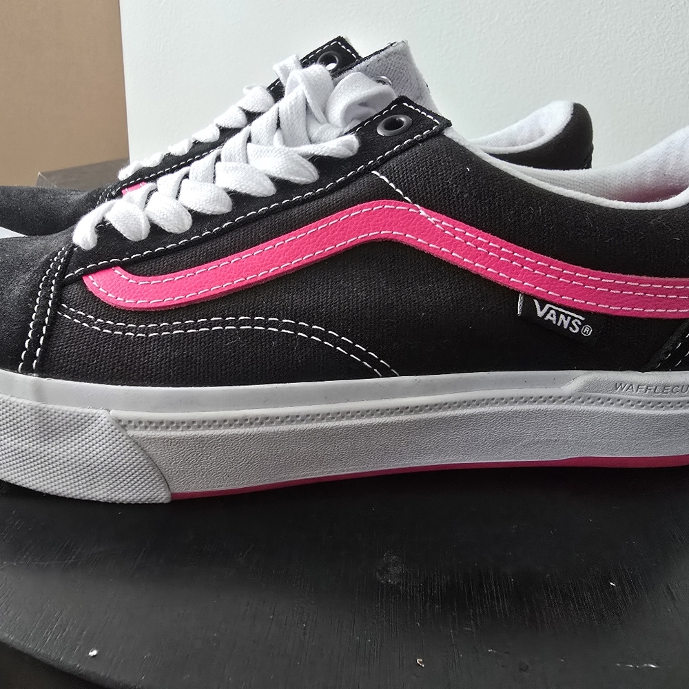 Vans BMX Old Skool Black Neon Pink 9 Like New!!! - Picture 5 of 9